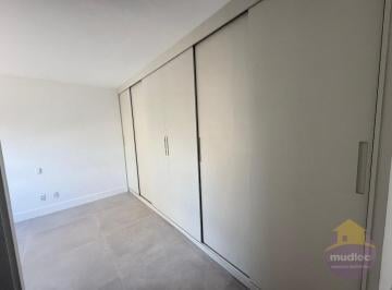 Apartamento · 67m² · 2 Quartos · 2 Vagas · Apartamento para alugar em Centro de 67.00m² com 2 Quartos, 2 Suites e 2 Garagens