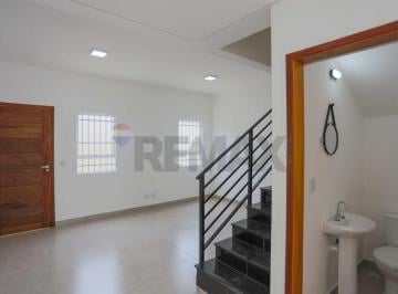 Casa · 78m² · 2 Quartos · 2 Vagas · Casa para alugar em Vila Colorau de 78.00m² com 2 Quartos e 2 Garagens