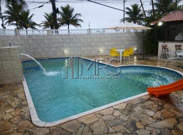 Casa · 204m² · 3 Quartos · 6 Vagas · Espaçosa Casa à Venda em Solemar, Praia Grande – 3 Quartos e Piscina