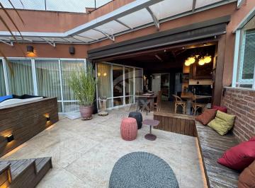 Apartamento · 427m² · 4 Quartos · 4 Vagas · Cobertura Duplex com Alma na Mata da Praia! Um refúgio para bem viver e bem receber!
