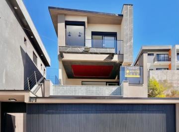 Casa de 1 quarto, Cajamar · Parece Alphaville, mas está no Portal dos Ipês III.