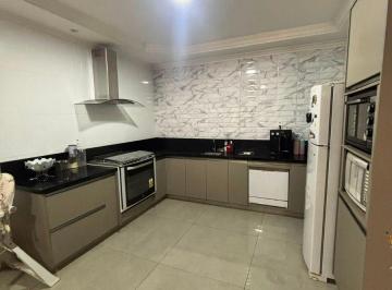 Casa de 3 quartos, Águas Claras · 3 quartos 2 suítes sendo uma suíte master reformado armário planejados aceita financiamento Qs 5