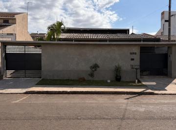 202607201541235768.jpeg · Casa para Venda em Campo Mourão, Jardim Lar Paraná, 2 dormitórios, 2 banheiros, 2 vagas