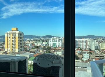 Apartamento de 2 quartos, São José · Apartamento dois quartos, direto com o proprietário