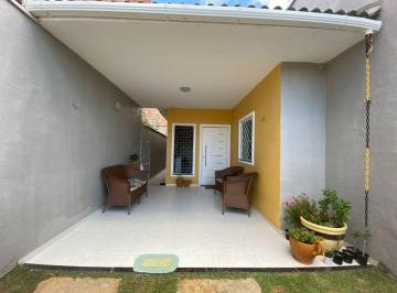 Casa de 3 quartos, Mogi das Cruzes · Sobrado à venda na Vila São Sebastião com ótima localização
