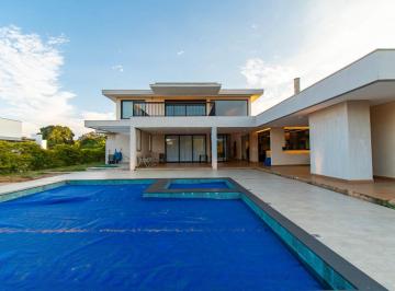 Casa de 4 quartos, Brasília · Casa espaçosa e moderna para alugar no Park Way – SMPW Quadra 1 | 4 suítes | Piscina | Energia Solar