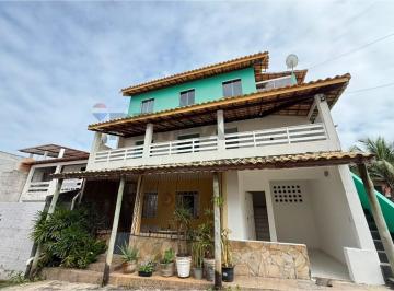 Casa · 129m² · 2 Quartos · 1 Vaga · Sobrado a venda em condomínio fechado em Jauá, com vista para o mar e documentação regularizada