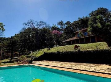 Casa de 4 quartos, Esmeraldas · Casa à venda no COndomínio Nossa Fazenda em Esmeraldas-MG