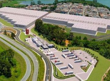 Comercial · 4133m² · 1 Quarto · 6 Vagas · "Galpão Comercial em Condomínio Fechado, SBC"