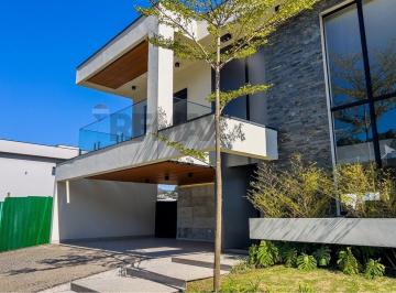 Casa · 298m² · 3 Quartos · Casa em Condomínio c/ 3 Suítes à venda, 298m2, R$ 3.597.000 - Condomínio Granville - Atibaia/SP