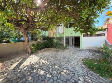 Casa · 300m² · 8 Quartos · Casa para locação Ponto Comercial na praia Cabo Branco.