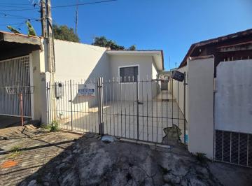 Entrada · Seu Novo Lar: Casa Aconchegante com Espaço Externo Perfeito para Sua Família