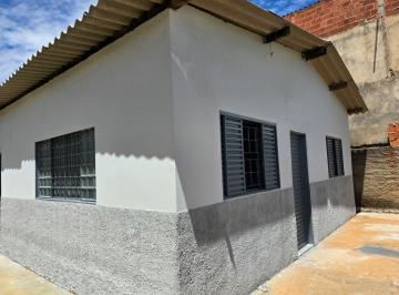 Terreno · 70m² · 2 Quartos · Oportunidade na ADE Samambaia! Terreno com Escritório