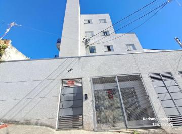 Casa · 32m² · 2 Quartos · Casa em condomínio com 2 quartos, sala, cozinha, banheiro e área de serviço