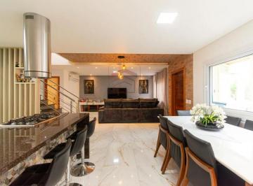 Casa · 150m² · 3 Quartos · 4 Vagas · Casa à Venda com 3 Dormitórios na Vila Graciosa
