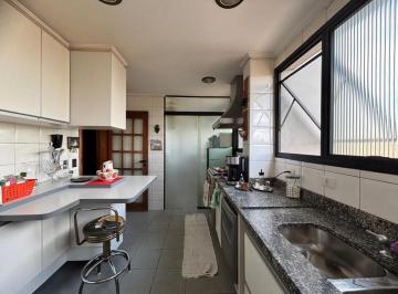 e69cdbcc-823e-4071-b642-7c416b5b3d0d · Confortável apartamento para venda em Vila Santo Estéfano com 3 quartos, sendo 1 suíte, 137m²