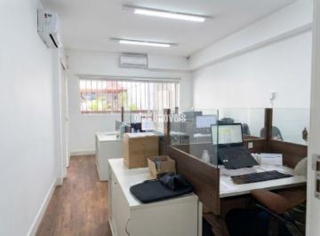 Casa · 320m² · 3 Quartos · Casa Residencial ou Comercial em Vila Nova Conceição com 320m²