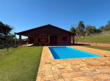 Rural · 4858m² · 2 Quartos · 2 Vagas · Chácara para LOCAÇÃO localizada no Condomínio Morada dos Deuses, Bairro dos Medeiros, em Itupeva/SP.