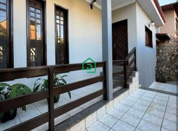 Casa · 100m² · 4 Quartos · 3 Vagas · Casa para aluguel no bairro Chapada-Conselheiro Lafaiete