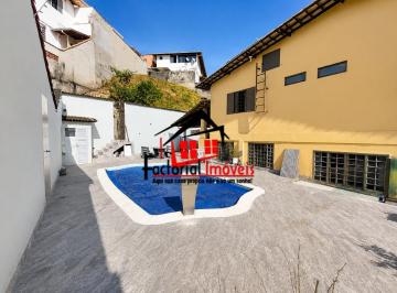 Casa · 327m² · 4 Quartos · 4 Vagas · Casa à Venda com 4 Quartos, 1 Suíte, Piscina e 4 Vagas no Caiçaras – Belo Horizonte/MG