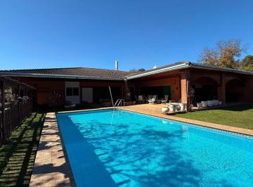 Rural · 4858m² · 4 Quartos · Chácara para LOCAÇÃO localizada no Condomínio Morada dos Deuses, Bairro dos Medeiros, em Itupeva/SP.