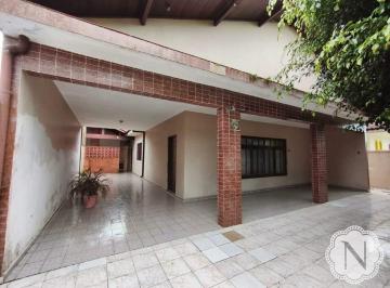 Casa · 121m² · 3 Quartos · 2 Vagas · Casa à venda com 3 quartos no bairro Marrocos