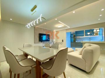 Apartamento · 198m² · 3 Quartos · 3 Vagas · Cobertura MOBILIADA disponível para venda. Área construída 198m² | 3 quartos | suíte | 3 vagas, Cast