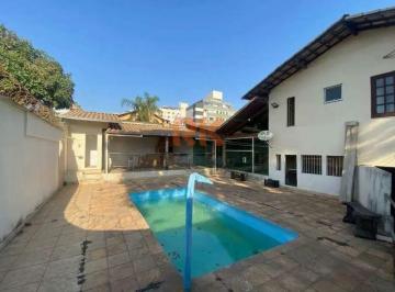 Casa · 140m² · 3 Quartos · 2 Vagas · Casa 3 Quartos, suíte, 02 Vagas Bairro castelo
