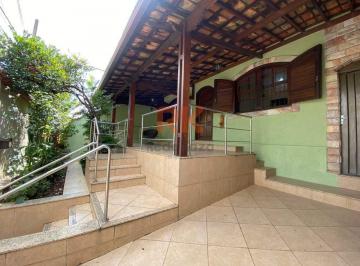Casa · 170m² · 4 Quartos · 4 Vagas · Casa Linear Rara no Alípio de Melo com 4 Quartos e Excelente Localização