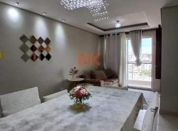 Apartamento · 72m² · 3 Quartos · 2 Vagas · Apartamento de 3 quartos, 2 banheiros (1 suíte); Cozinha com Armários; Armários no Banho; 2 Vagas de