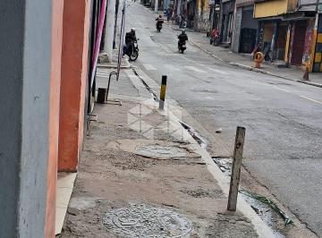 Ra (1) · Imóvel Comercial com Salão e Casas - Excelente Oportunidade para Investimento na Zona Norte