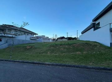 Terreno · 600m² · Terreno em Condomínio - Bairro do Grama - Caçapava - Condomínio Terras do Vale - 600m².