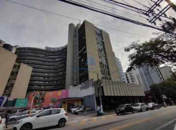 Comercial · 38m² · 1 Quarto · Sala comercial no Ceisa Center, oportunidade, documentação em ordem