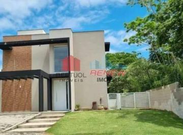 Casa · 205m² · 3 Quartos · 4 Vagas · Bela casa no Condomínio Villa D'oro
