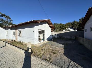 Casa · 60m² · 2 Quartos · 2 Vagas · Casa com 2 dormitórios à venda, 60,27 m² no bairro Pomeranos em Timbó-SC
