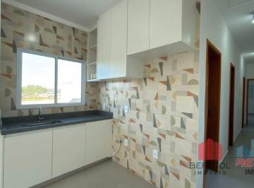 Apartamento · 60m² · 2 Quartos · 1 Vaga · Apartamento para aluguel com 2 quartos sendo 1 suíte, 1 vaga. Santa Rosa em Vinh