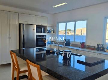 Casa · 185m² · 3 Quartos · 2 Vagas · Vila Caputera / Jardim Nathalie