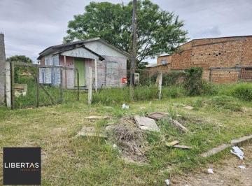 Terreno · 230m² · 2 Quartos · 2 Vagas · Terreno plano com Casa em Madeira 2d, 1Banh, Restinga, Porto Alegre