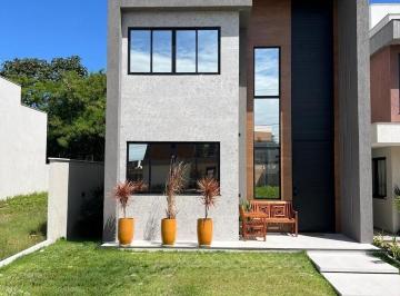Casa · 180m² · 4 Quartos · Oportunidade Unica no Condominio Vila Florenca!
