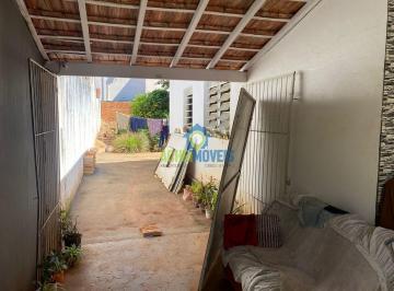 Casa de 2 quartos, Araçatuba · Casa para venda em Vila Bandeirantes de 104.80m² com 2 Quartos e 2 Garagens