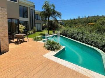 Piscina · Casa à venda no Condomínio Campo de Toscana em Vinhedo-SP