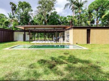 1 · Casa Nova Térrea em Condomínio Chácara Flora