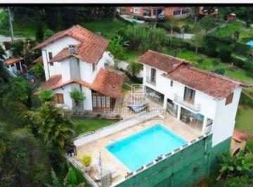 dba6c12283922a487fe7a79814b74b8f6e9a7ea0 · Casa em condomínio com 6 dormitórios à venda, 257 m² por R$ 850.000 - Cruzeiro - Teresópolis/RJ
