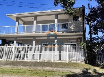 Casa · 151m² · 4 Quartos · 3 Vagas · Sobrado 4 dormitórios 90m do mar Ipanema