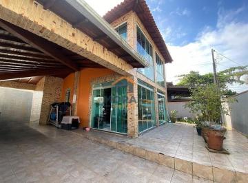 Casa · 292m² · 4 Quartos · Sobrado de esquina Lado mar Balneário Shangri-lá