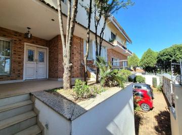 d3ee3f19b69b16aca4323cad30598cee78bf5337 · Casa com 5 dormitórios, 400 m² - venda por R$ 1.500.000,00 ou aluguel por R$ 10.215,40/mês - Jardim