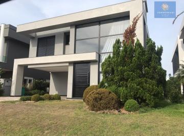 Casa · 449m² · 5 Quartos · 2 Vagas · Casa no condomínio fechado Enseada em Atlântida