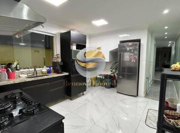 Casa · 145m² · 3 Quartos · 4 Vagas · Linda Casa em Condomínio Fechado – Conforto, Lazer Privativo e Excelente Lo