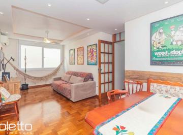 Apartamento · 93m² · 3 Quartos · 1 Vaga · Apartamento 3 quartos, 1 suíte, 2 vagas no Petrópolis.