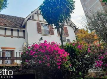 Casa · 762m² · 6 Quartos · 6 Vagas · Terreno para Comprar na Santa Cecília no bairro Rio Branco.